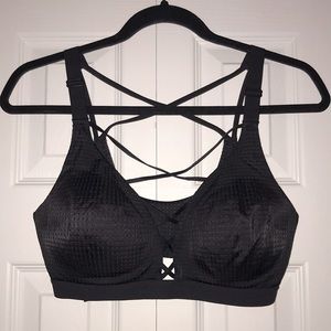 Victoria Sport Black Strappy Sports Bra- Size 32D